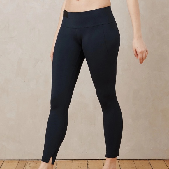 Crop And Roll Leggings - Midnight Blue - Picture 3 of 9